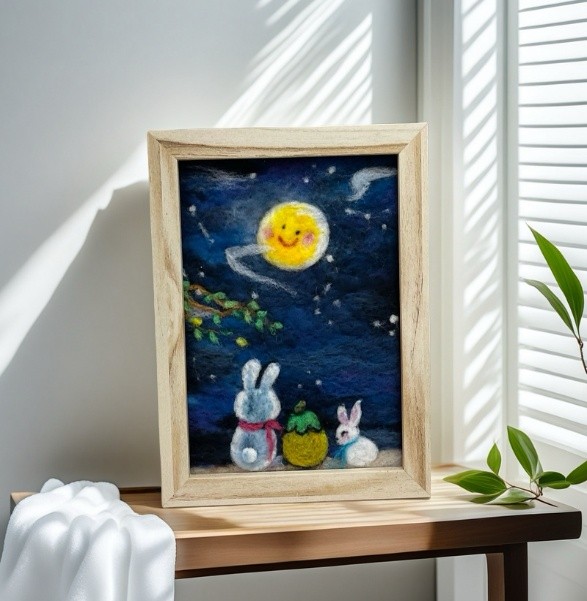 圖片:「玩藝玩」-親子活動【月兔共賞中秋圓-羊毛氈畫】