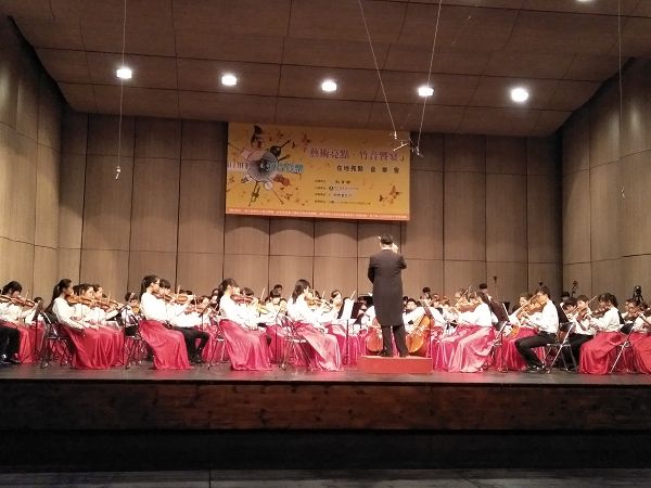 臺中市雙十國民中學管絃樂(新竹場)